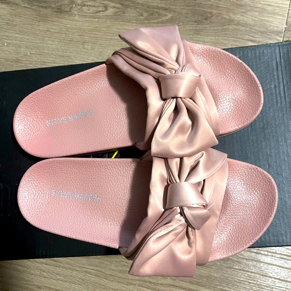 Steve Madden women slippers